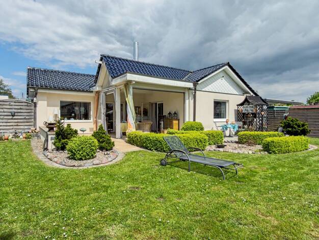 Bungalow zum Kauf 440.000 € 3 Zimmer 75 m² 648 m² Grundstück Niendorf/Ostsee Timmendorfer Strand 23669