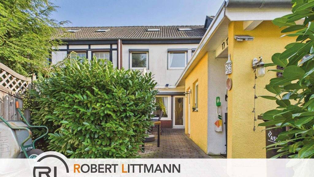 Reihenmittelhaus zum Kauf 256.000 € 5 Zimmer 114 m² 207 m² Grundstück Scharmbeckstotel Osterholz-Scharmbeck 27711