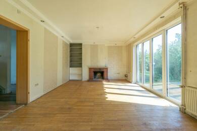 Doppelhaushälfte zum Kauf 430.000 € 5 Zimmer 123,3 m² 402 m² Grundstück Lohausen Düsseldorf 40474