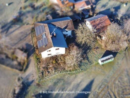 Bauernhaus zum Kauf 590.000 € 6 Zimmer 190 m² 1.890 m² Grundstück Wiesen Surberg 83362