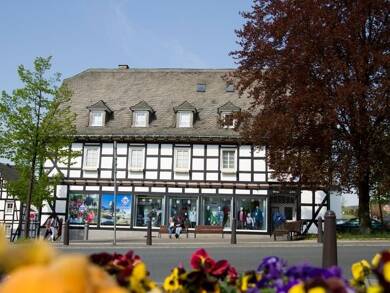 Wohnung zur Miete 350 € 1 Zimmer 36 m² Dachgeschoss frei ab 01.09.2025 Schmallenberg 57392