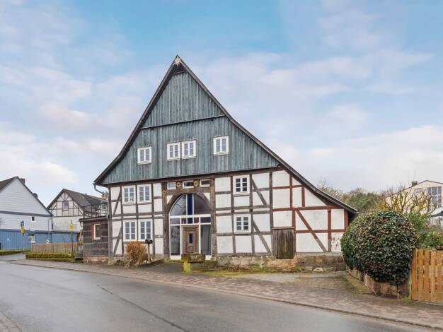 Einfamilienhaus zum Kauf 224.000 € 5 Zimmer 163,2 m² 563 m² Grundstück Rhoden Diemelstadt 34474