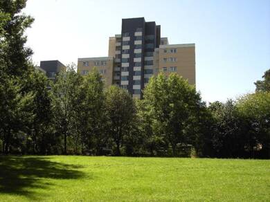 Wohnung zur Miete 1.100 € 4 Zimmer 95 m² 8. Geschoss frei ab sofort Büchenbach Erlangen 91052