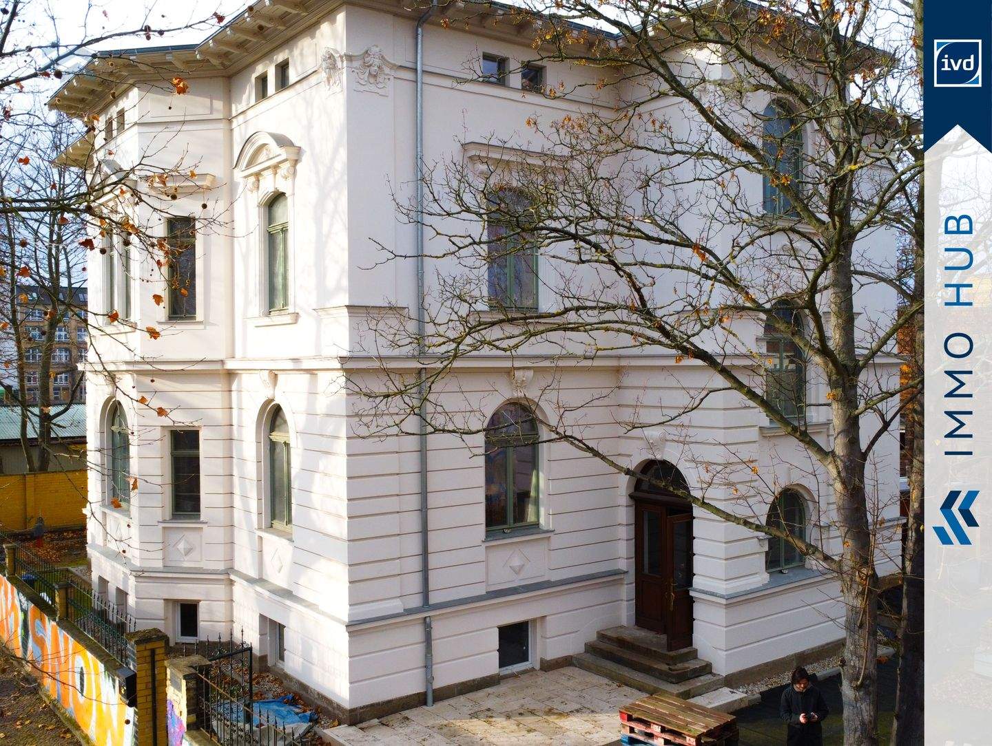 Villa zum Kauf - Ansicht 3
