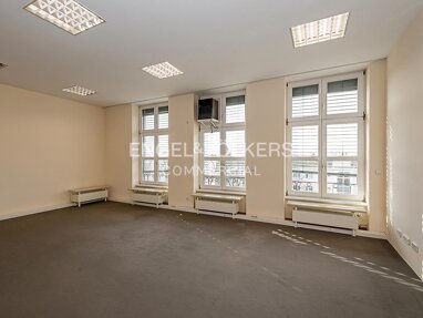 Büro-/Praxisfläche zur Miete 19 € 500 m² Bürofläche teilbar ab 500 m² Staaken Berlin 14052