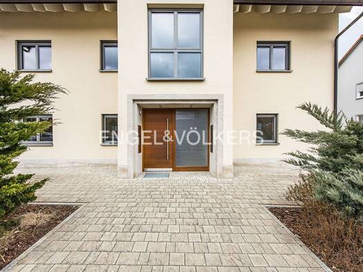 Wohnung zur Miete 700 € 2 Zimmer 61 m² frei ab sofort Neustadt Neustadt an der Aisch 91413