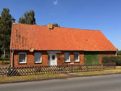 Einfamilienhaus zum Kauf 119.999 € 4 Zimmer 90 m² 1.834 m² Grundstück Neu Brenz Neu Brenz 19306