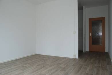 Wohnung zur Miete 239 € 2 Zimmer 39,3 m² 3. Geschoss frei ab 01.08.2025 Paul-Bertz-Str. 64 Helbersdorf 613 Chemnitz 09120