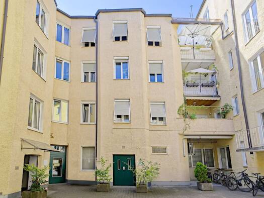 Haus zum Kauf 896,5 m² 560 m² Grundstück Au-Haidhausen München 81667