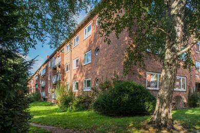 Wohnung zur Miete 409 € 2 Zimmer 45,9 m² 1. Geschoss Buschfeldstraße 3 Gaarden - Ost Bezirk 2 Kiel 24143