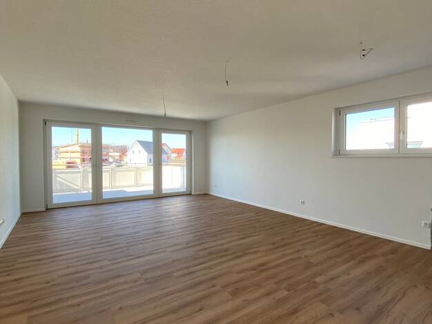 Wohnung zur Miete 606 € 3 Zimmer 76,6 m² frei ab sofort Roßfeld Crailsheim 74564