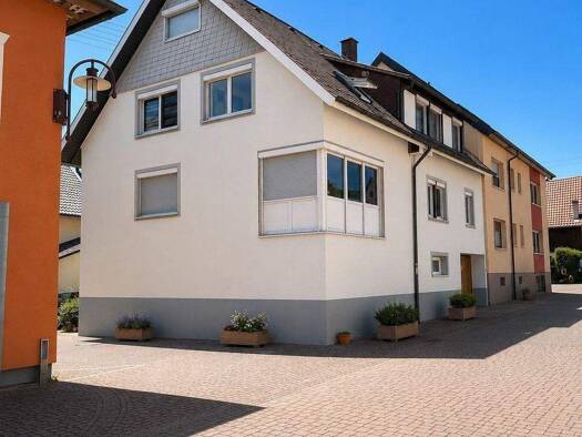 Stadthaus zum Kauf 569.000 € 7,5 Zimmer 175 m² 216 m² Grundstück Bahlingen 79353