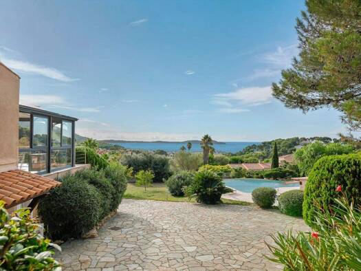 Einfamilienhaus zum Kauf 2.200.000 € 7 Zimmer 240 m² 4.150 m² Grundstück Centre Ville CARQUEIRANNE 83320