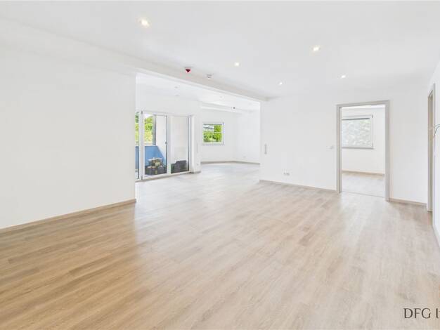 Wohnung zum Kauf - Erstbezug 359.000 € 5 Zimmer 130 m² 2. Geschoss Winzer Winzer , Donau 94577