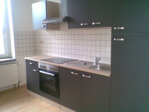 Wohnung zur Miete 320 € 2 Zimmer 78 m² 2. Geschoss frei ab sofort Straße des Friedens 9 Limbach-Oberfrohna Limbach-Oberfrohna 09212