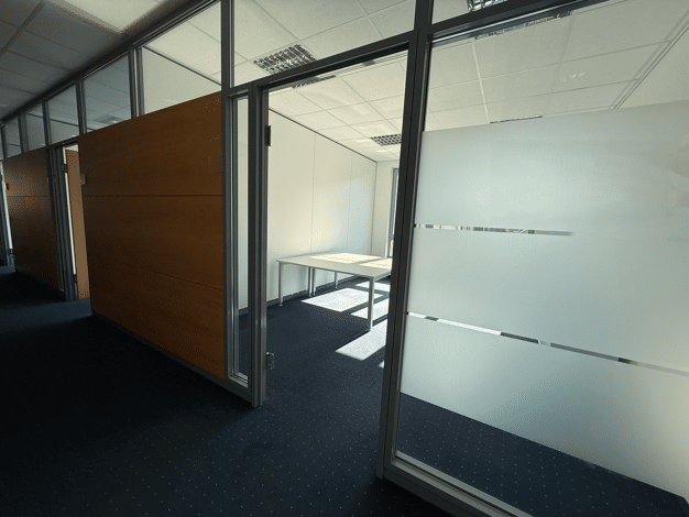 Bürofläche zur Miete provisionsfrei 12,40 € 376 m² Bürofläche teilbar von 138 m² bis 238 m² Am Westhover Berg Westhoven Porz 51149