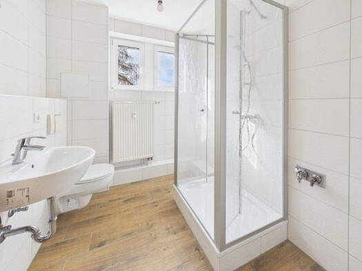 Wohnung zur Miete 336 € 2 Zimmer 54,3 m² 1. Geschoss frei ab 07.01.9999 Eichendorffstr. 2 Ebersdorf Chemnitz 09131