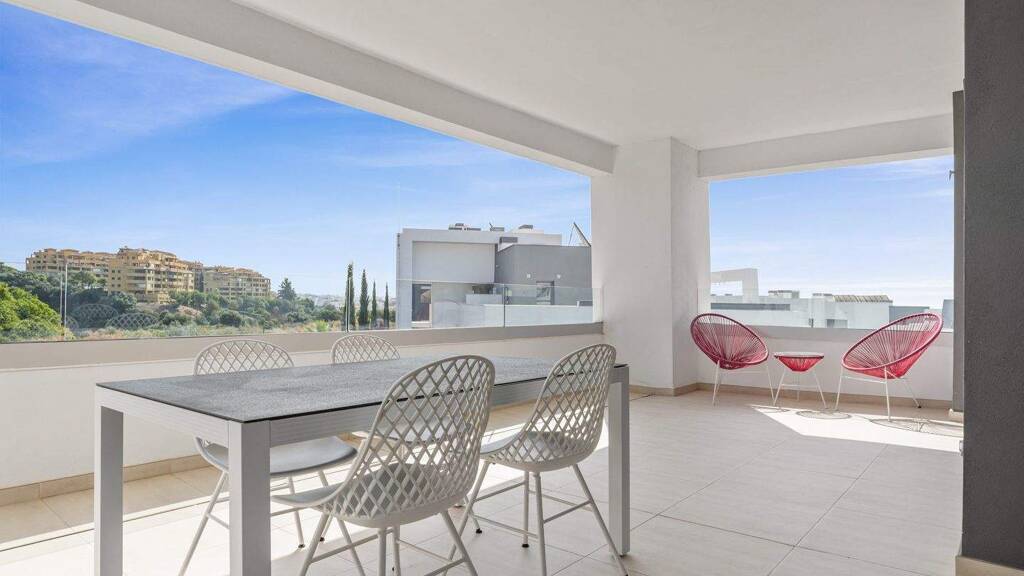Penthouse zum Kauf 495.000 € 3 Zimmer 143 m² Estepona 29680