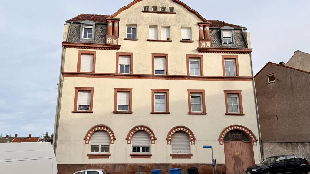 Wohnung zum Kauf provisionsfrei 63.000 € 4 Zimmer 83 m² Innenstadt Pirmasens 66954
