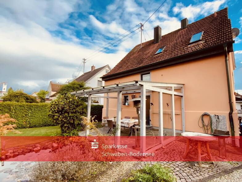 Einfamilienhaus zum Kauf 365.000 € 4,5 Zimmer 130 m² 465 m² Grundstück frei ab sofort Krumbach Krumbach 86381