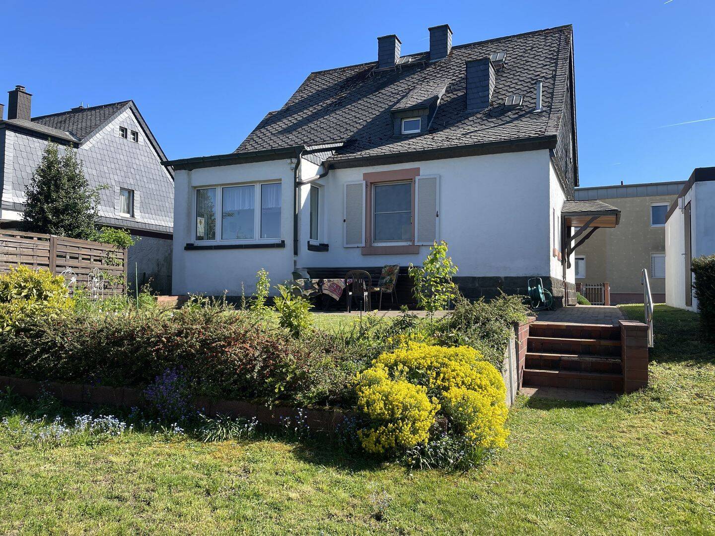 Einfamilienhaus zum Kauf - Ansicht 2