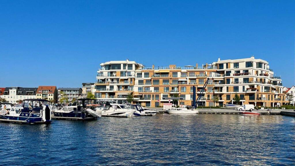 Wohnung zur Miete 1.599 € 4 Zimmer 123 m² 4. Geschoss Waren Waren (Müritz) 17192