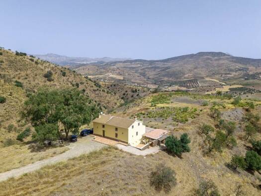 Villa zum Kauf 385.000 € 4 Zimmer 216 m² 100.000 m² Grundstück Casabermeja 29160