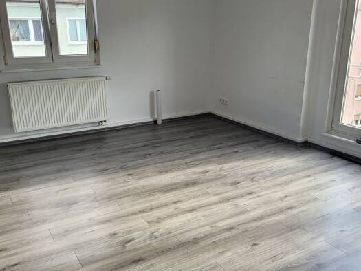 Wohnung zur Miete 640 € 2 Zimmer 57 m² Geschoss 4/5 frei ab 01.11.2026 Steinbühl Nürnberg 90443