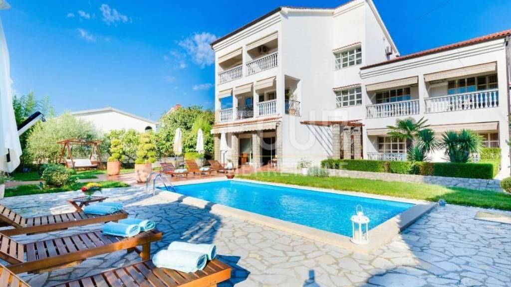 Haus zum Kauf 1.850.000 € 9 Zimmer 930 m² Malinska, Malinska-Dubasnica Malinska-Dubasnica