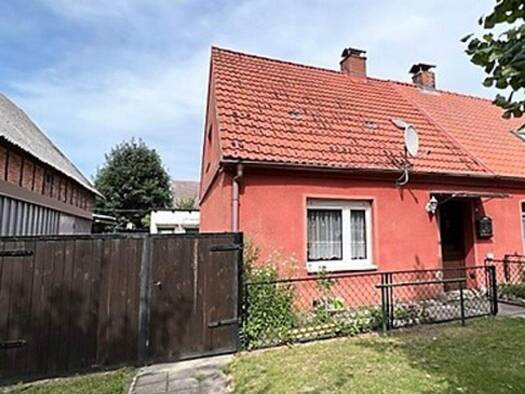 Doppelhaushälfte zum Kauf 35.000 € 3 Zimmer 59 m² 146 m² Grundstück Leopoldshagen 17375