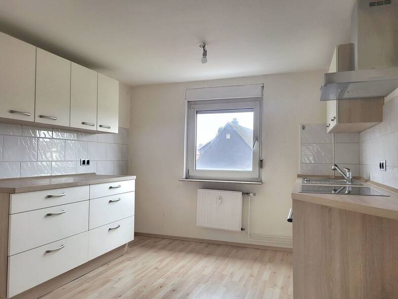 Wohnung zur Miete 720 € 2 Zimmer 52 m² Bischofsheim Maintal 63477
