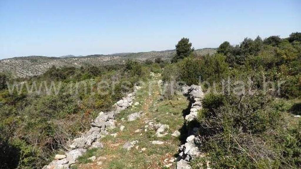 Land-/Forstwirtschaft zum Kauf 42.992 € Sibenik