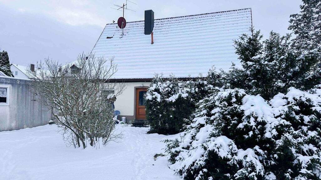 Sonstiges zum Kauf als Kapitalanlage geeignet 349.000 € 6 Zimmer 113,8 m² 748,3 m² Grundstück Brand Eckental 90542