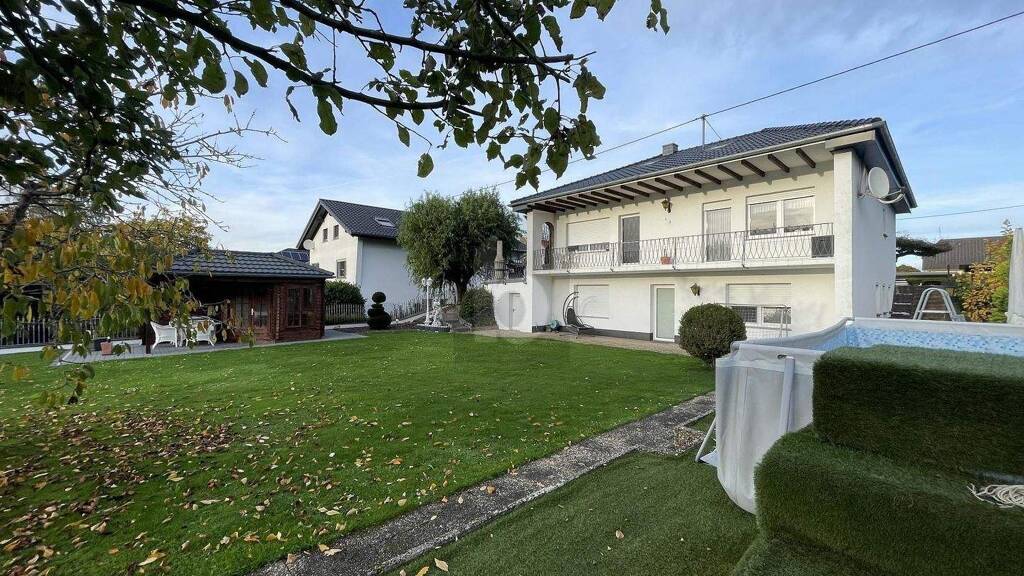 Einfamilienhaus zum Kauf 545.000 € 7 Zimmer 270 m² 853 m² Grundstück Birlenbach 65626