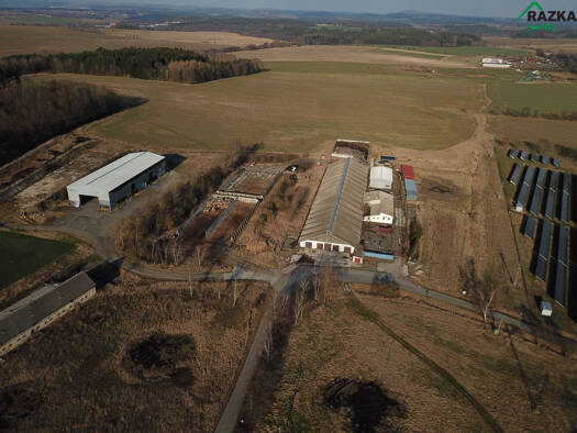 Bauernhof zum Kauf Dlouhý Újezd 34701