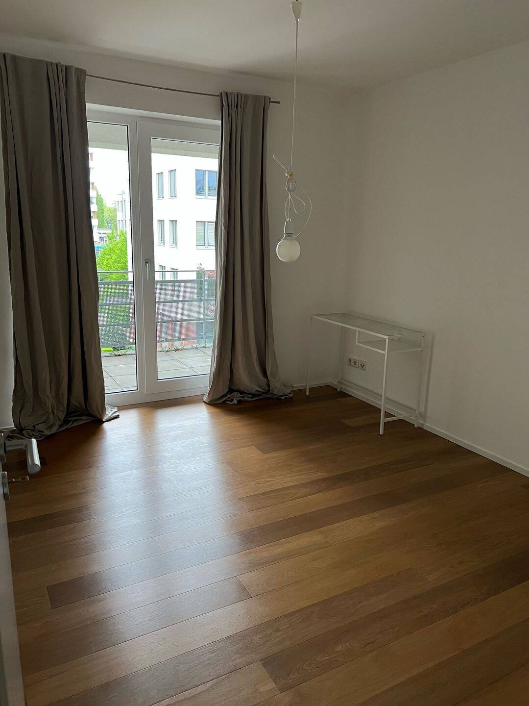 Property thumbnail 9