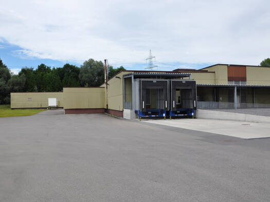 Freifläche zur Miete 7 € 1.285 m² Lagerfläche Industriestraße 3 Meiningen 6812