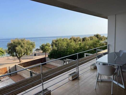 Haus zur Miete 1.900 € 2 Zimmer Artà 07570