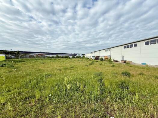 Freifläche zum Kauf 1.200.000 € 3.333 m² Lagerfläche Kösching Kösching 85092