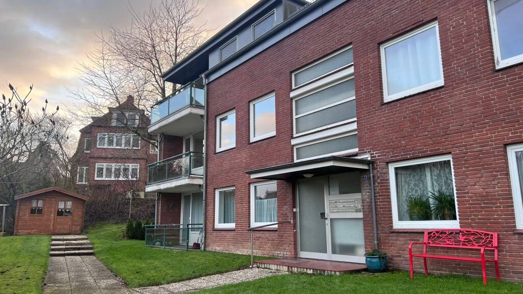 Wohnung zur Miete 720 € 3 Zimmer 100,4 m² 2. Geschoss frei ab sofort Christian-Albrecht-Str. 77 Schleswig 24837