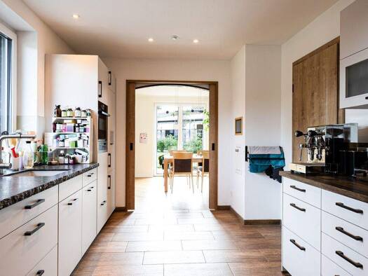 Einfamilienhaus zum Kauf 999.900 € 6 Zimmer 163,2 m² 654 m² Grundstück Elmshorn 25335