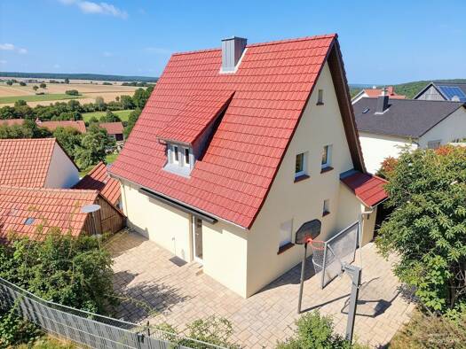 Wohnung zum Kauf 270.000 € 5,5 Zimmer 128 m² Kredenbach Esselbach 97839