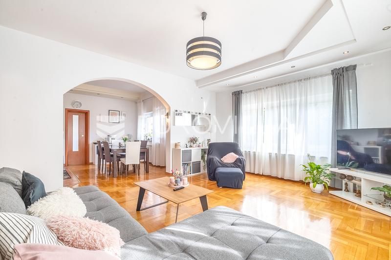 Haus zum Kauf 515.000 € 5 Zimmer 218 m²<br/>Wohnfläche Brezovica 10430