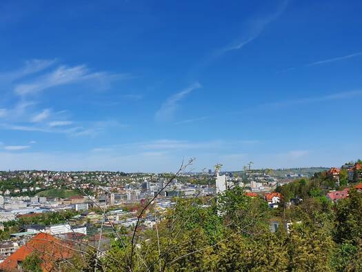 Wohnung zur Miete 2.400 € 6 Zimmer 142 m² Geschoss 3/4 frei ab 15.03.2026 Ost Stuttgart 70190