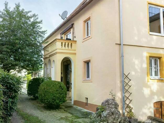 Mehrfamilienhaus zum Kauf als Kapitalanlage geeignet 637.000 € 13 Zimmer 435 m² 2.159 m² Grundstück Oettingen Oettingen i.Bay. 86732