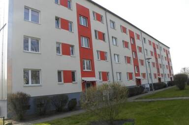 Wohnung zur Miete 245 € 1 Zimmer 48,2 m² 2. Geschoss frei ab sofort Neveriner Str. 6 Neuenkirchen Neuenkirchen 17039