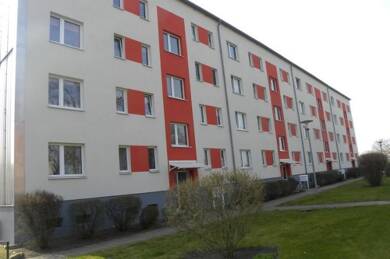 Wohnung zur Miete 245 € 1 Zimmer 48,2 m² 2. Geschoss frei ab sofort Neveriner Str. 6 Neuenkirchen Neuenkirchen 17039