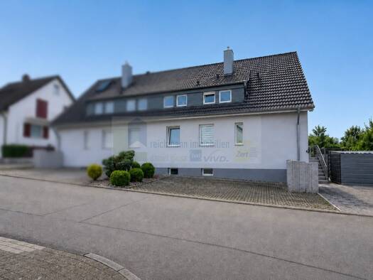 Doppelhaushälfte zum Kauf 375.000 € 5 Zimmer 147,1 m² 325 m² Grundstück Deißlingen Deißlingen 78652