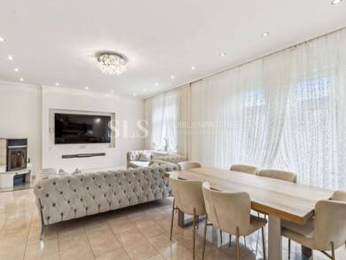 Mehrfamilienhaus zum Kauf 398.000 € 15 Zimmer 262 m² 355 m² Grundstück Gladbeck 45968