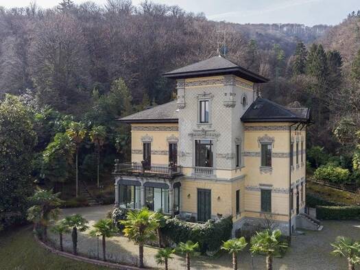 Haus zum Kauf 4.750.000 € 800 m² 5.030 m² Grundstück Stresa 28838